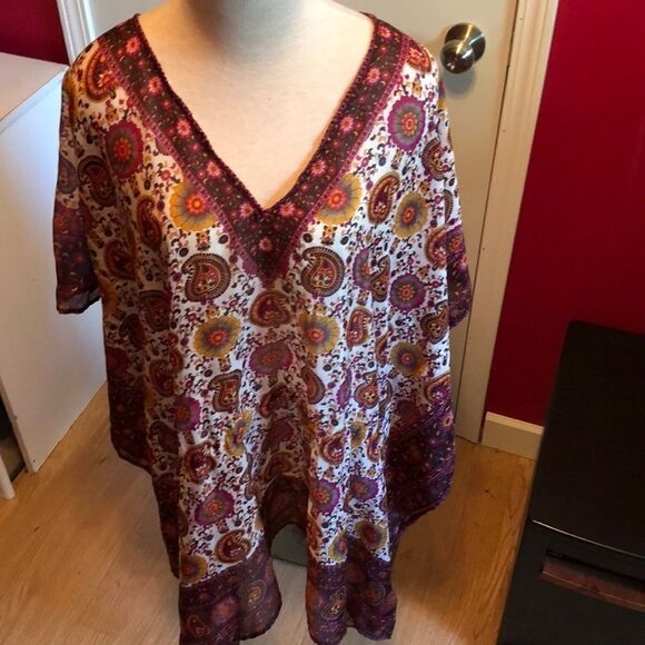 Bindya New York tunic/ coverup sz ML - Picture 2 of 6